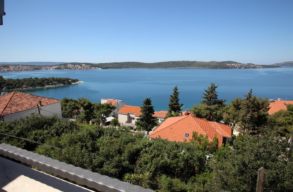 Cvita Apartments Trogir Oda fotoğraf